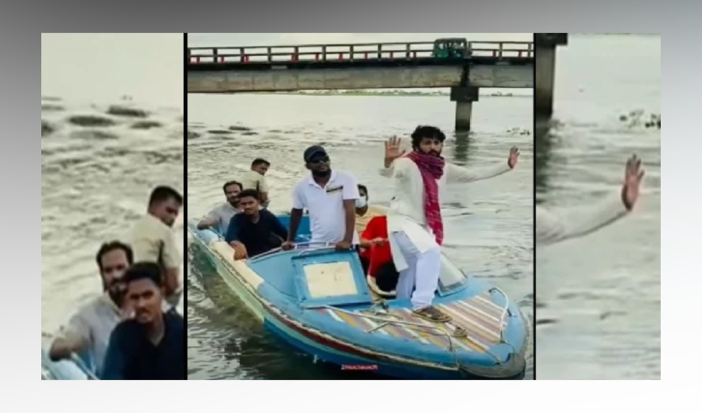 তিতাস নদীতে নৌ-মহড়ায় ব্রাহ্মণবাড়িয়া জেলা ছাত্রলীগ