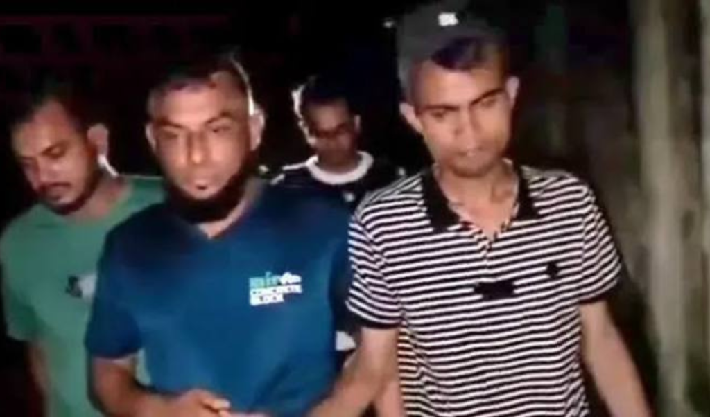 তেজগাঁও যুবলীগের নেতা চাঁদপুর থেকে গ্রেফতার তেজগাঁও যুবলীগের নেতা চাঁদপুর থেকে গ্রেফতার