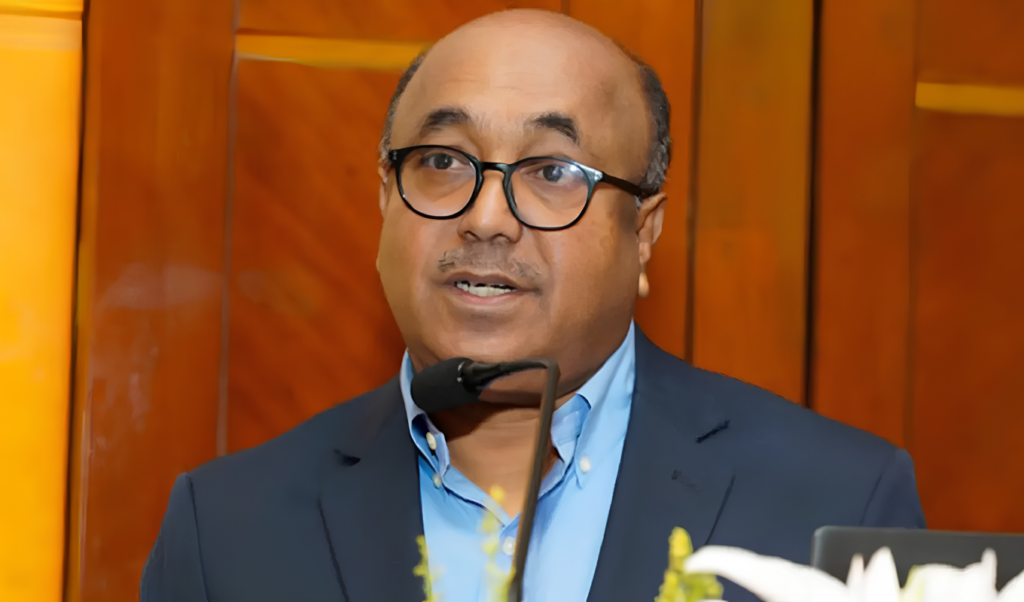 পিএসসি চেয়ারম্যান পদ থেকে পদত্যাগ করলেন অধ্যাপক মোবাশ্বের মোনেম পিএসসি চেয়ারম্যান পদ থেকে পদত্যাগ করলেন অধ্যাপক মোবাশ্বের মোনেম