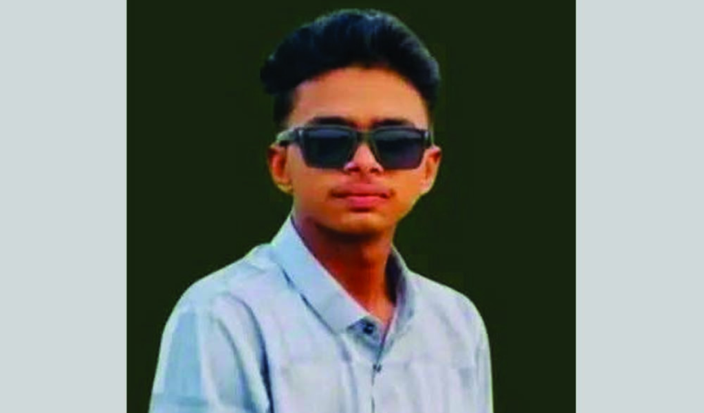 বগুড়ায় ফুটবল খেলা নিয়ে বিবাদ থামাতে গিয়ে প্রাণ গেল স্কুলছাত্রের বগুড়ায় ফুটবল খেলা নিয়ে বিবাদ থামাতে গিয়ে প্রাণ গেল স্কুলছাত্রের