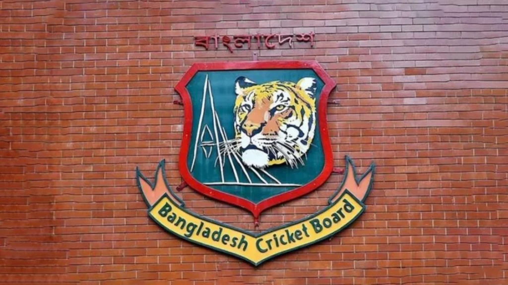 বিসিবির উদ্যোগে স্থানীয় কিউরেটর তৈরির প্রথম প্রশিক্ষণ বিসিবির উদ্যোগে স্থানীয় কিউরেটর তৈরির প্রথম প্রশিক্ষণ
