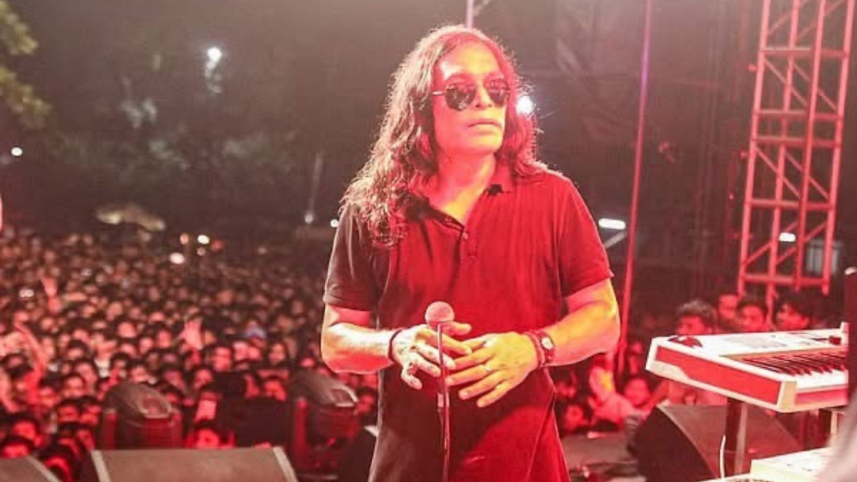 বোতল নিক্ষেপের ঘটনায় হাসান কোনো শিল্পীর সঙ্গে এমন হওয়া উচিত নয় বোতল নিক্ষেপের ঘটনায় হাসান: কোনো শিল্পীর সঙ্গে এমন হওয়া উচিত নয়