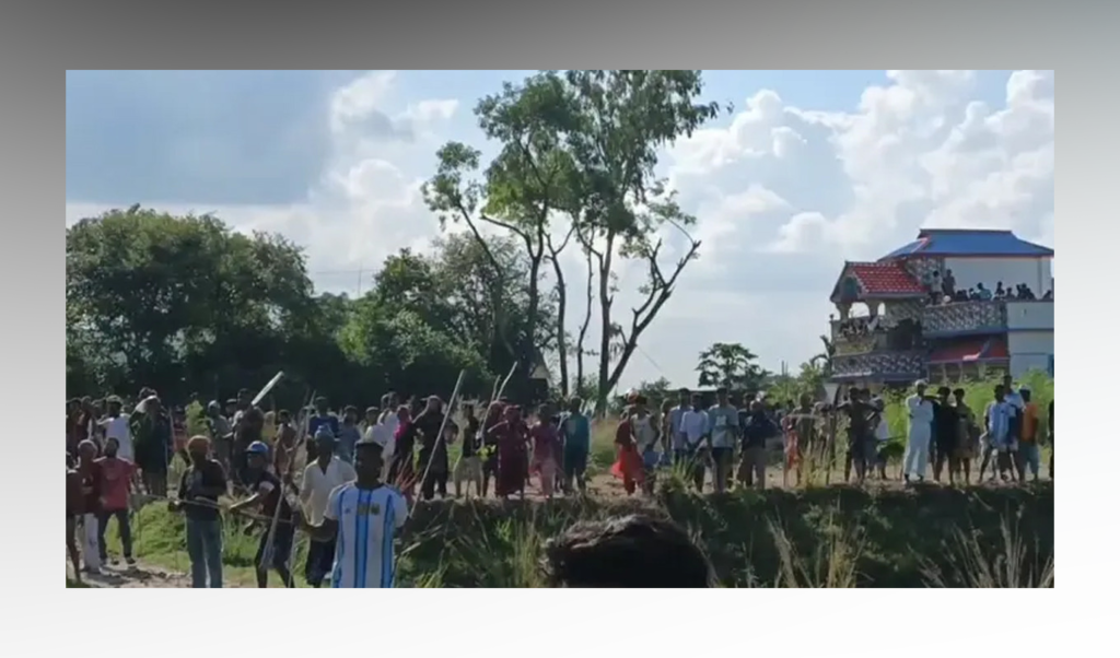 ব্রাহ্মণবাড়িয়ায় হালচাষের পাওনা টাকা নিয়ে সংঘর্ষে আহত অন্তত ৩০ 2 ব্রাহ্মণবাড়িয়ায় হালচাষের পাওনা টাকা নিয়ে সংঘর্ষে আহত অন্তত ৩০