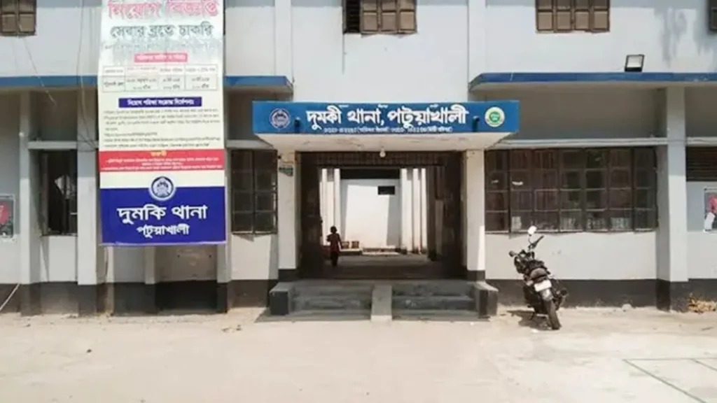 মসজিদের কক্ষে মুয়াজ্জিনের মরদেহ, মৃত্যুর কারণ ঘিরে রহস্য 2 মসজিদের কক্ষে মুয়াজ্জিনের মরদেহ মৃত্যুর কারণ ঘিরে রহস্য মসজিদের কক্ষে মুয়াজ্জিনের মরদেহ, মৃত্যুর কারণ ঘিরে রহস্য