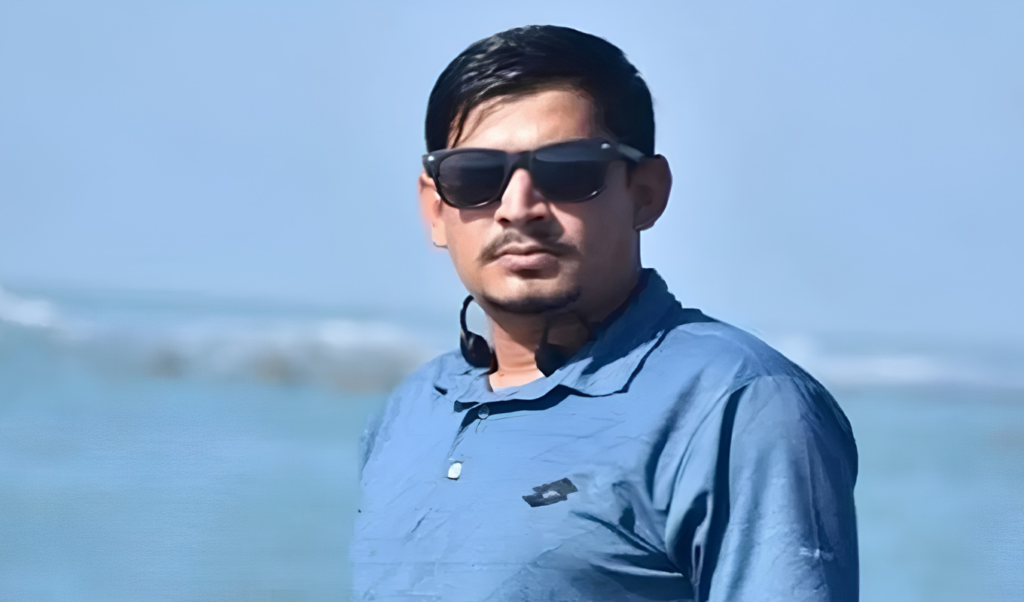 রাজবাড়ীর গোয়ালন্দে টাকা নিয়ে বিরোধের জেরে ছুরিকাঘাতে যুবলীগ নেতা নিহত রাজবাড়ীর গোয়ালন্দে টাকা নিয়ে বিরোধের জেরে ছুরিকাঘাতে যুবলীগ নেতা নিহত