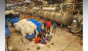 সাভার ও আশুলিয়ায় তীব্র জ্বালানি সংকট ব্যাহত শিল্প উৎপাদন, আশঙ্কায় পোশাক খাত
