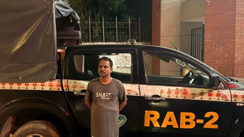 ২১ বছরের সাজা এড়াতে ১০ বছর আত্মগোপনে আসামি 3 ২১ বছরের সাজা এড়াতে ১০ বছর আত্মগোপনে আসামি ২১ বছরের সাজা এড়াতে ১০ বছর আত্মগোপনে আসামি