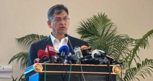 আওয়ামী দোসরদের গ্রেপ্তারে পুলিশ সদস্যদের পুরস্কৃত করার সিদ্ধান্ত স্বরাষ্ট্রমন্ত্রীর