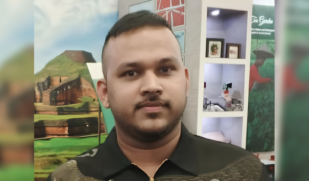 কাশিমপুর কারাগারে ফেরার পথে পুলিশকে ফাঁকি দিয়ে পালালেন পিচ্চি রাজা 3 কাশিমপুর কারাগারে ফেরার পথে পুলিশকে ফাঁকি দিয়ে পালালেন পিচ্চি রাজা