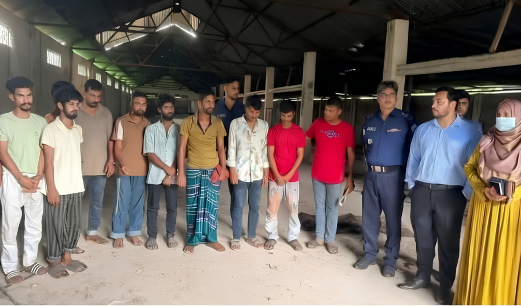 ঘোড়া জবাই করে মাংস বিক্রির চেষ্টা: মানিকগঞ্জে ৯ জনের কারাদণ্ড 3 ঘোড়া জবাই করে মাংস বিক্রির চেষ্টা মানিকগঞ্জে ৯ জনের কারাদণ্ড