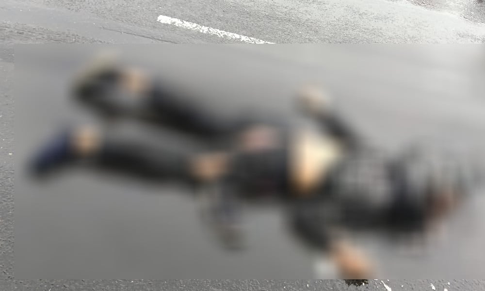 ট্রাকের চাকায় পিষ্ট হয়ে মোটরসাইকেল আরোহী নিহত 3 ট্রাকের চাকায় পিষ্ট হয়ে মোটরসাইকেল আরোহী নিহত