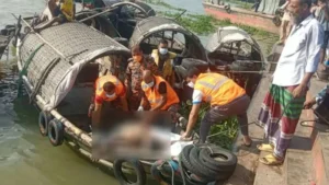 মেঘনায় ট্রলারডুবি, দুই দিন পর মিলল তিন ভাই-বোনের মরদেহ