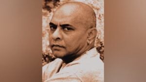 যে সুরের খোঁজে শিল্পী সারাজীবন পথ চলেন