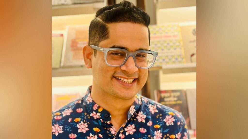 "শেখ হাসিনা: আইনের অনাবিল অরুণিমায়" 3 শেখ হাসিনা আইনের অনাবিল অরুণিমায়