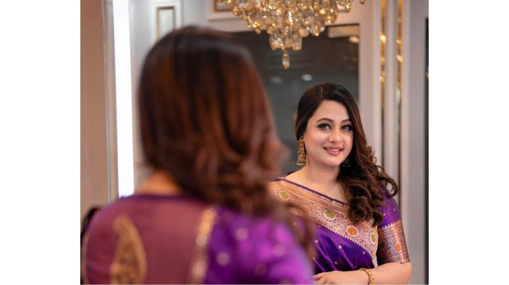 সময় থামাতে পারেনি তার সৌন্দর্যের ঝলক 3 সময় থামাতে পারেনি তার সৌন্দর্যের ঝলক