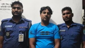 সাভারে আওয়ামী লীগ-অঙ্গসংগঠনের ৮ নেতাকর্মী গ্রেপ্তার