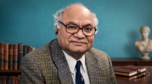 সৈয়দ মুজতবা আলী শ্রদ্ধাঞ্জলি-আধুনিক বাংলা সাহিত্যের কিংবদন্তির কথক-সৈয়দ মুজতবা আলী “বই কিনে কেউ কোনোদিন দেউলিয়া হয় না।”