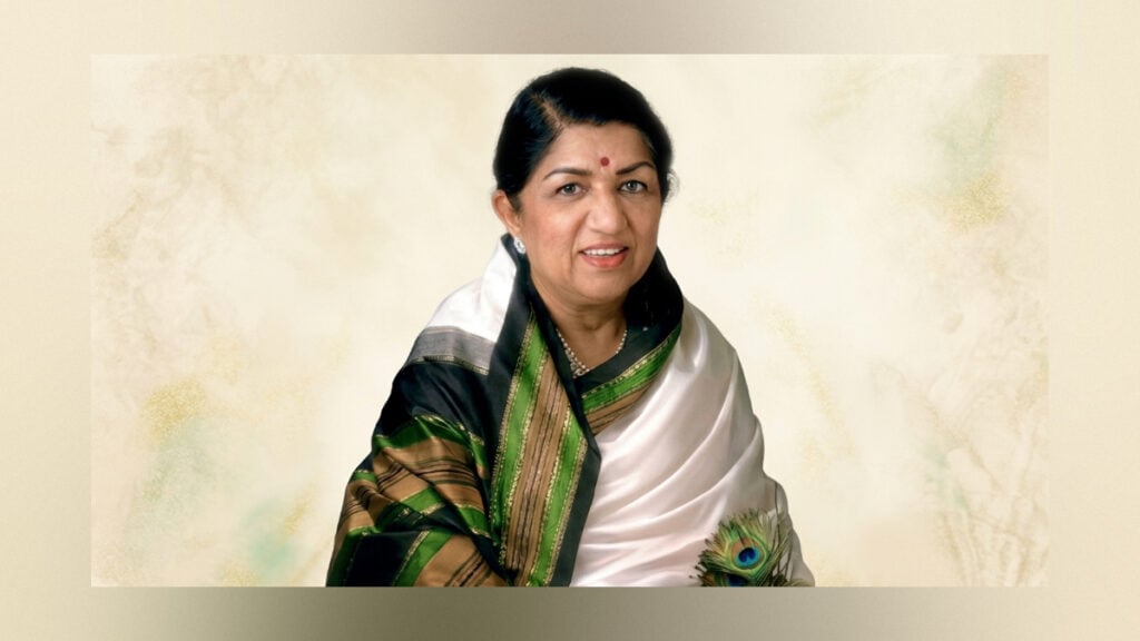 স্মরণে লতা মঙ্গেশকর, সুরের অমর কিংবদন্তি 3 স্মরণে লতা মঙ্গেশকর, সুরের অমর কিংবদন্তি