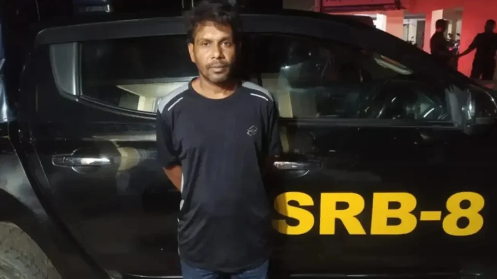 ১৪ বছর পর যাবজ্জীবন সাজাপ্রাপ্ত আসামি গ্রেপ্তার 3 ১৪ বছর পর যাবজ্জীবন সাজাপ্রাপ্ত আসামি গ্রেপ্তার