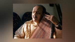 আজ এই বৃষ্টির কান্না দেখে মনে পড়ল তোমায় - জন্মদিনের শ্রদ্ধা ও শুভেচ্ছা - ওস্তাদ নিয়াজ মোহাম্মদ চৌধুরী