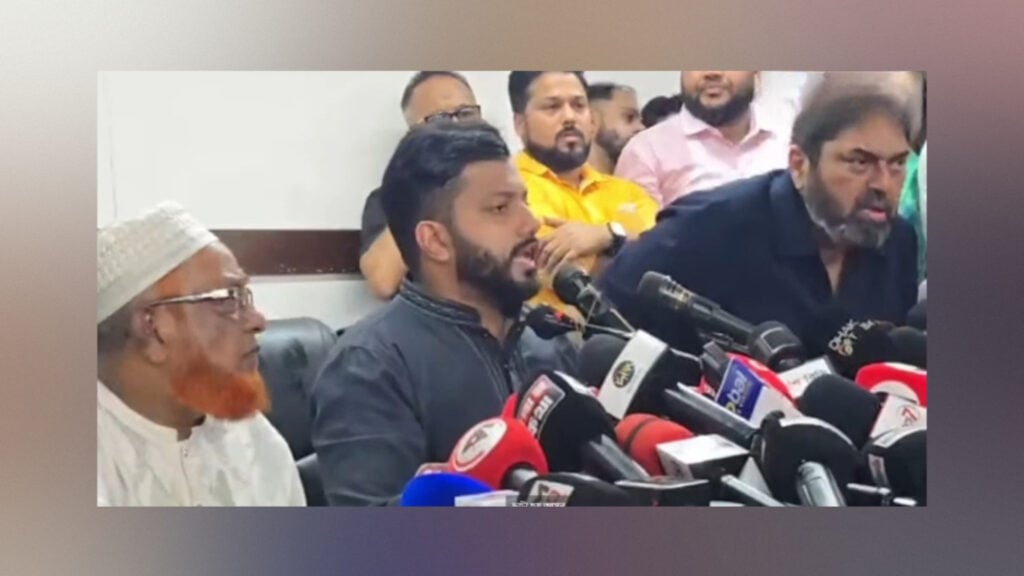 ইশরাক হোসেনের পদত্যাগ, ছাড়লেন প্রতিমন্ত্রীর দায়িত্ব