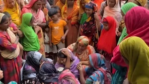 উল্লাপাড়ায় বাড়িতে ডেকে নিয়ে কিশোরকে কুপিয়ে হত্যা, গ্রেপ্তার ১