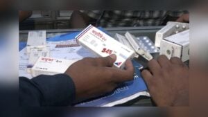 একই ওষুধের দামে বিশাল ব্যবধান, ভোগান্তিতে রোগীরা
