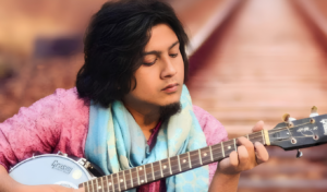 ঐতিহ্য ও আধুনিকতার মেলবন্ধনে লোকসঙ্গীতে নতুন জোয়ার আনছেন হৃদয় জেজে