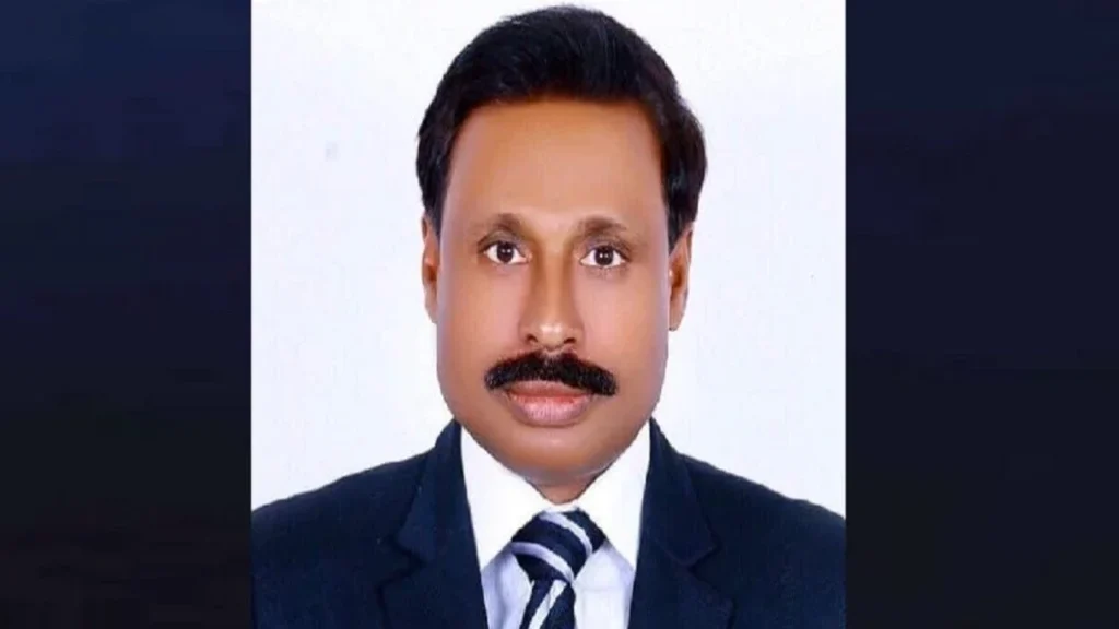 খিলক্ষেত থানা বিএনপির প্রতিষ্ঠাতা সভাপতি গ্রেপ্তার, চাঁদাবাজির অভিযোগ 3 খিলক্ষেত বিএনপির প্রতিষ্ঠাতা সভাপতি শাহিনুর আলম গ্রেপ্তার