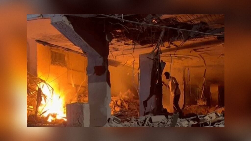গাজা সিটির রেমালে বিমান হামলায় নিহত ৫, আহত ৬ 3 গাজা সিটির রেমালে বিমান হামলায় নিহত ৫, আহত ৬