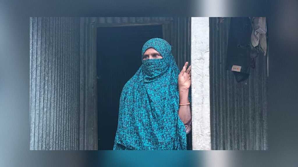 জামায়াতের সহযোগী আবদুল কুদ্দুসের সঙ্গে বিধবার বিয়ে, জানেনই না নারী 3 জামায়াতের সহযোগী আবদুল কুদ্দুসের সঙ্গে বিধবার বিয়ে, জানেনই না নারী