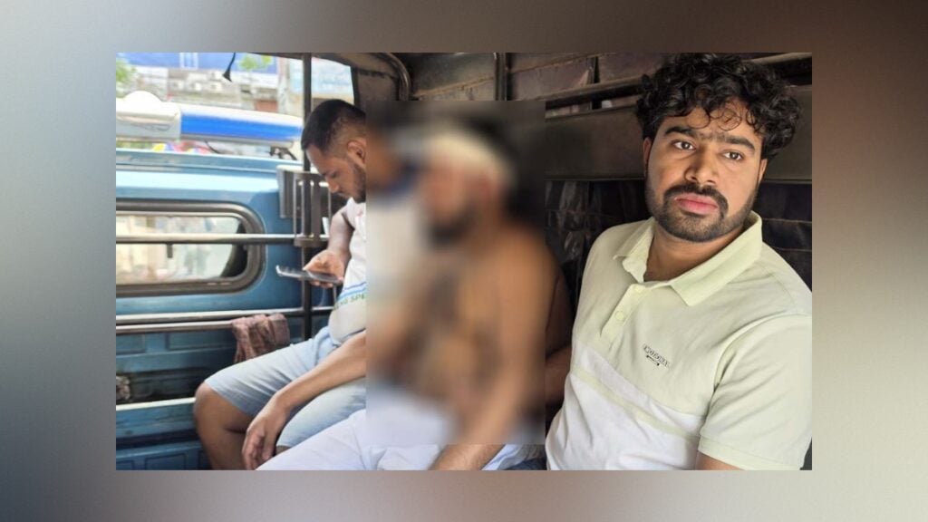 টঙ্গীতে শিশুশিক্ষার্থীকে নিপীড়নের অভিযোগে প্রিন্সিপালকে মারধর 3 টঙ্গীতে শিশুশিক্ষার্থীকে নিপীড়নের অভিযোগে প্রিন্সিপালকে মারধর