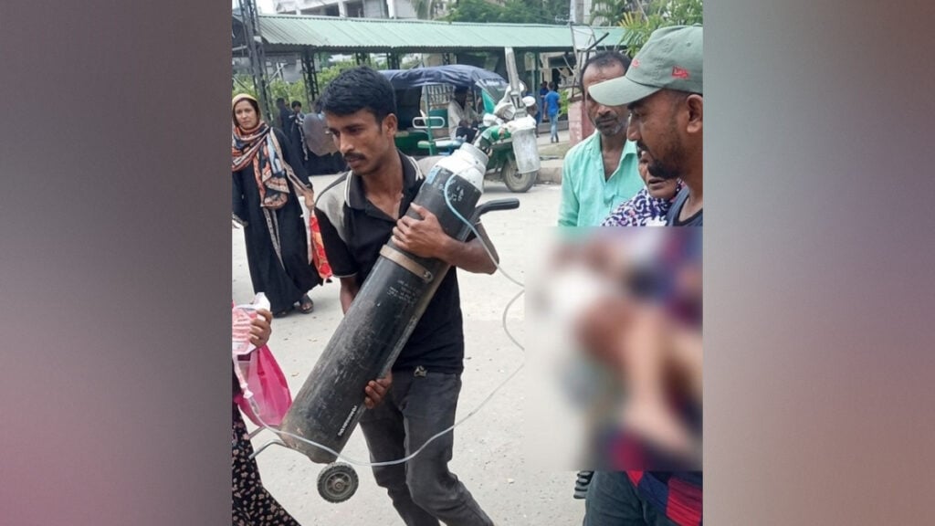 টাকা না দেওয়ায় ট্রলি মেলেনি, অক্সিজেন নিয়ে ছোটাছুটির পর শিশুর মৃত্যু 3 টাকা না দেওয়ায় ট্রলি মেলেনি, অক্সিজেন নিয়ে ছোটাছুটির পর শিশুর মৃত্যু