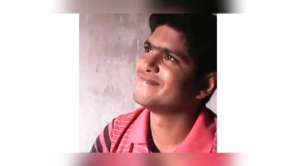 ঢাকায় ছাত্রলীগ নেতাকে পিটিয়ে হত্যার অভিযোগ 3 ঢাকায় ছাত্রলীগ নেতাকে পিটিয়ে হত্যার অভিযোগ