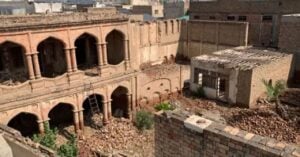 পাকিস্তানে ঐতিহাসিক রামলীলা মন্দির সিলগালা, নির্মাণকাজ বন্ধ