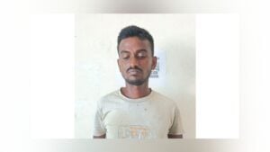 পাবনায় মাকে জবাই করে হত্যা, ছেলে আটক