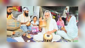 পূর্ণসেবার মধ্য দিয়ে শেষ হলো লালন স্মরণোৎসব