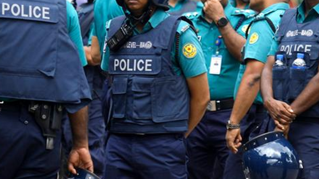 পূর্ব নাখালপাড়ায় বাসা থেকে নারীর মরদেহ উদ্ধার, জিজ্ঞাসাবাদে স্বামী ও দুই সন্তান