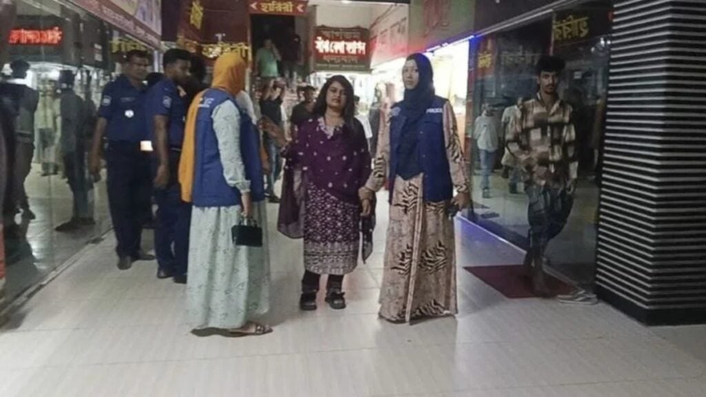 ফেসবুক লাইভে ভোট নিয়ে মন্তব্যে করায় থানায় নারী উদ্যোক্তা