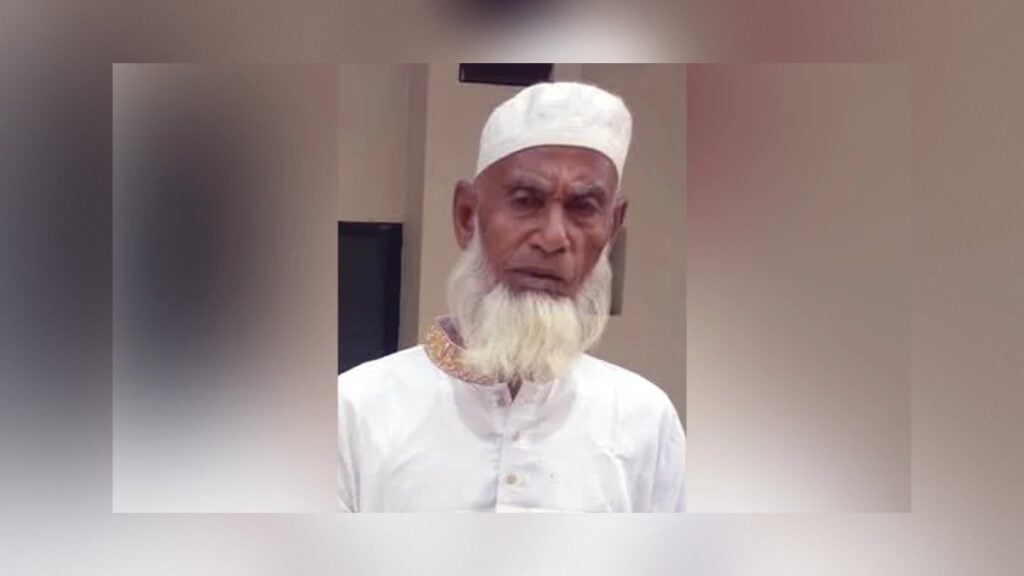 বকশীগঞ্জে বিরোধের জেরে রাষ্ট্রীয় মর্যাদা ছাড়াই মুক্তিযোদ্ধার দাফন 3 বকশীগঞ্জে বিরোধের জেরে রাষ্ট্রীয় মর্যাদা ছাড়াই মুক্তিযোদ্ধার দাফন