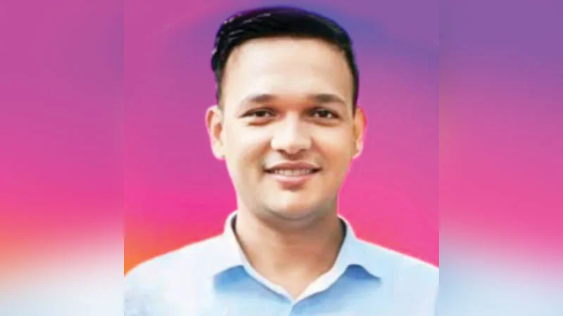 বগা সন্ত্রাসী নন, জুলাইযোদ্ধা দাবি চসিক মেয়রের