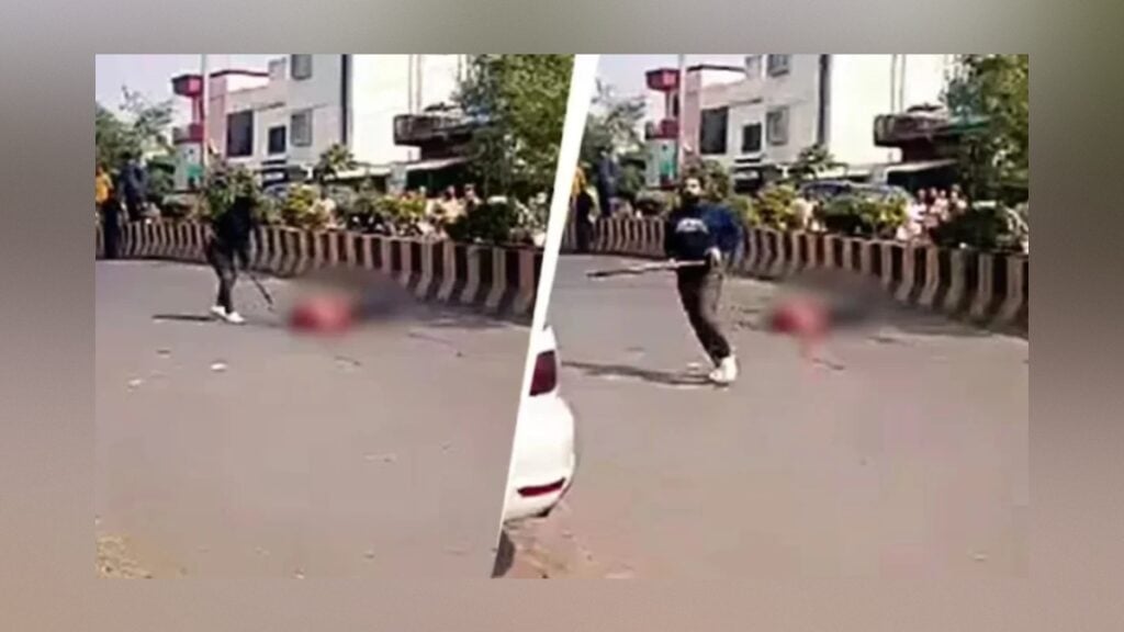 বন্ধুত্বের অবসান রক্তাক্ত সংঘাতে, গাড়িচাপার পর পিটিয়ে হত্যা
