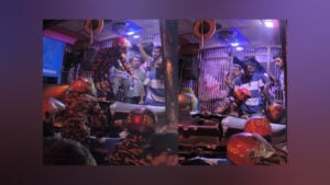 বাস দুর্ঘটনায় আটকা যাত্রীদের দরজা ভেঙে উদ্ধার