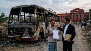 বাস পুড়িয়ে দেওয়ার ঘটনায় বিমার ৭৫ শতাংশ অর্থ পরিশোধের নির্দেশ বহাল