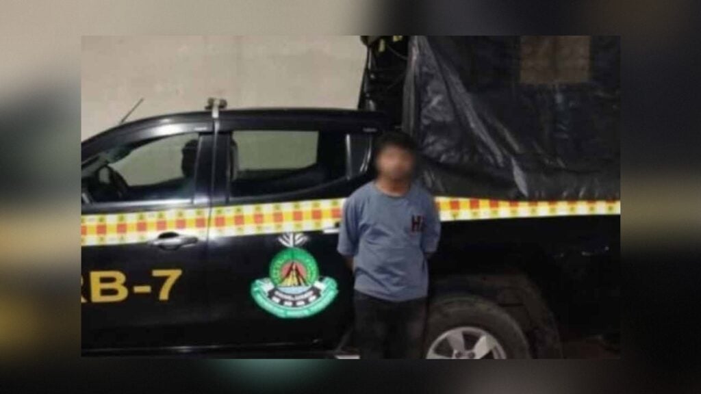 রূপসায় যুবক হত্যার ঘটনায় চট্টগ্রামে গ্রেপ্তার এক 3 রূপসায় যুবক হত্যার ঘটনায় চট্টগ্রামে গ্রেপ্তার এক