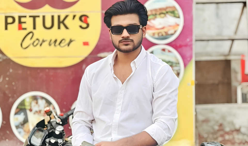 লক্ষ্মীপুরে হাসপাতালে ঢুকে স্বেচ্ছাসেবক দল নেতাকে পেটানো সেই ছাত্রদল নেতা বহিষ্কার 3 লক্ষ্মীপুরে হাসপাতালে ঢুকে স্বেচ্ছাসেবক দল নেতাকে পেটানো সেই ছাত্রদল নেতা বহিষ্কার