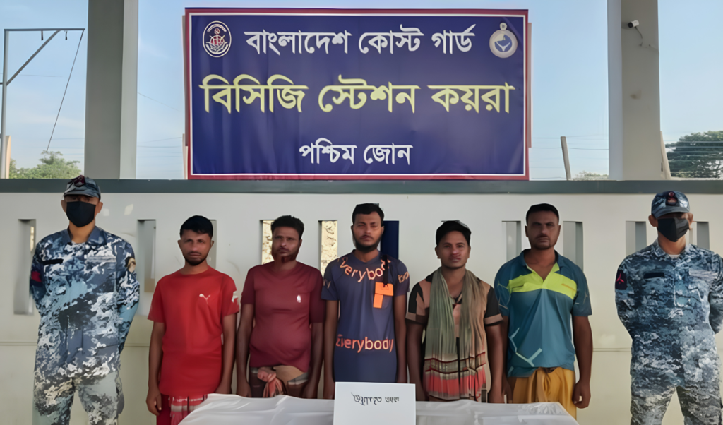 সুন্দরবনে কোস্টগার্ড-দস্যু গোলাগুলি, আস্তানায় অভিযান চালিয়ে ৫ জেলে উদ্ধার