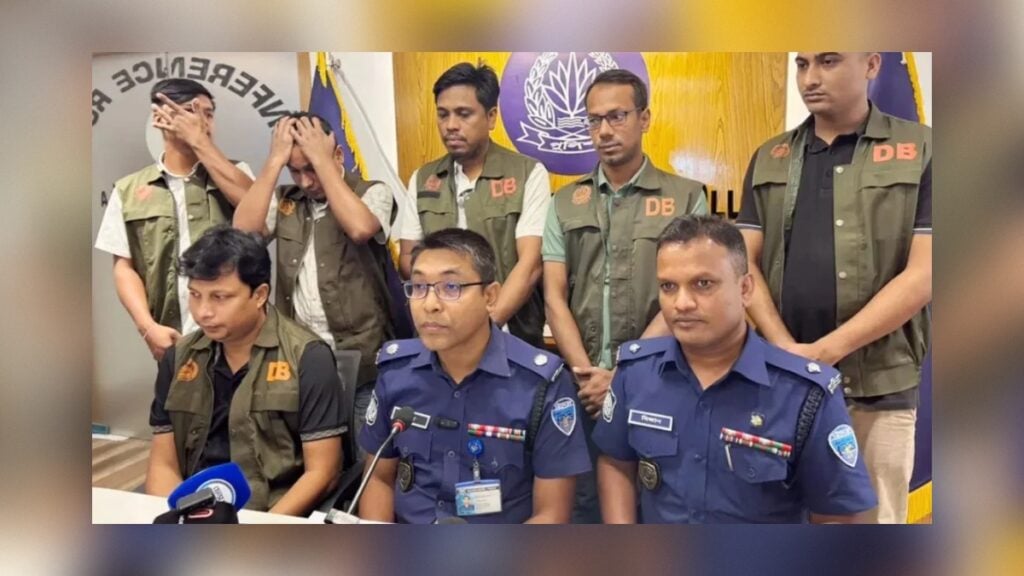 স্কুলছাত্রী তাজমিনকে ধর্ষণের পর হত্যা করেন চালক সুমন: পুলিশ 3 স্কুলছাত্রী তাজমিনকে ধর্ষণের পর হত্যা করেন চালক সুমন পুলিশ