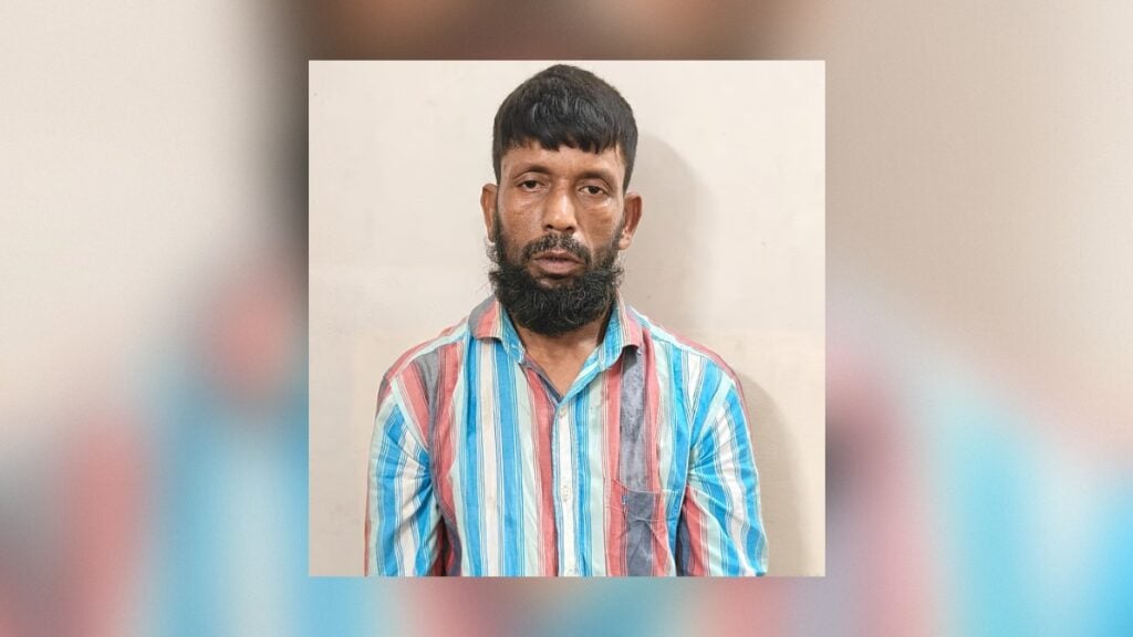 স্ত্রী হত্যার পর একের পর এক গুরুতর অপরাধে জড়ান মনিরুজ্জামান 3 স্ত্রী হত্যার পর একের পর এক গুরুতর অপরাধে জড়ান মনিরুজ্জামান