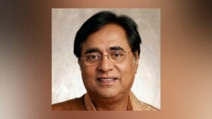 স্মরণ - ‘তুম ইতনা যো মুসকুরা রহে হো’—সুরে সুরে অমর এক বিষণ্নতার নাম - গজলসম্রাট জগজিৎ সিং